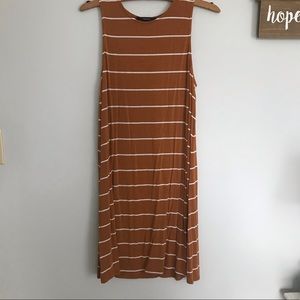 Cute fall burnt orange and white t shirt dress
